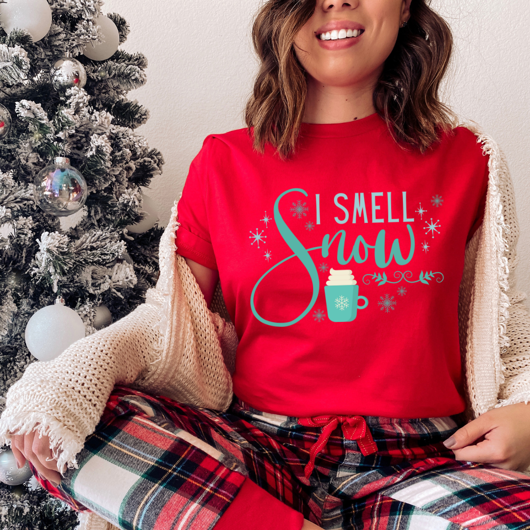I Smell Snow Short Sleeve Tee